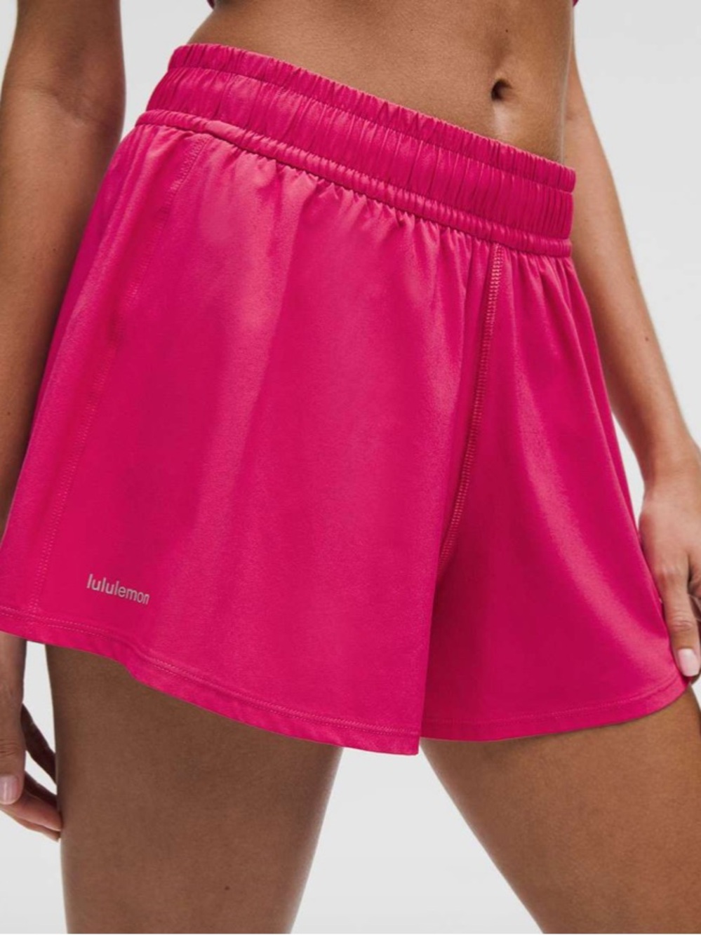 Lululemon Pace Crush High-Rise Short 2.5" Raspberry Coulis size Medium
